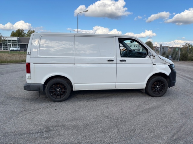 1428323-6 Volkswagen Transporter T28 2.0 TDI BMT Manuell, 102hk, 2016