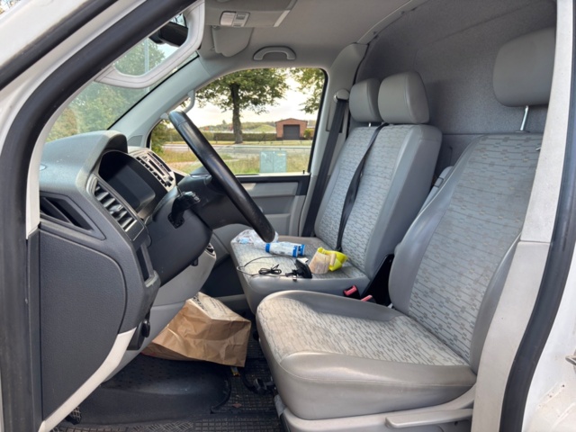 1428323-9 Volkswagen Transporter T28 2.0 TDI BMT Manuell, 102hk, 2016