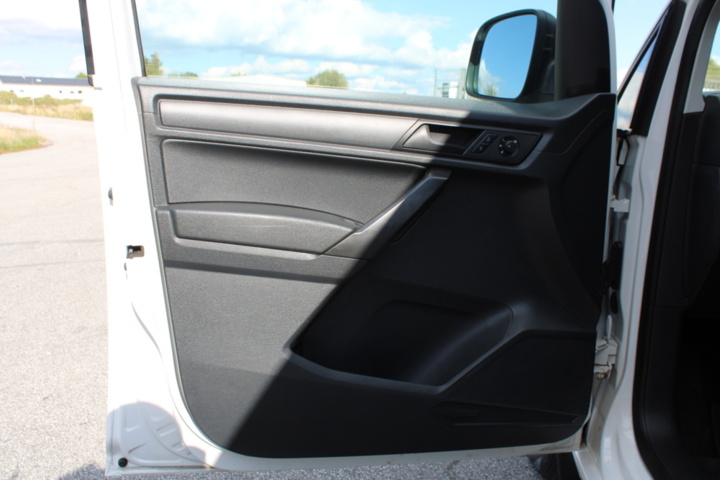 1425156-20 Volkswagen Caddy Van 2.0 TDI BMT Manuell, 75hk, 2017