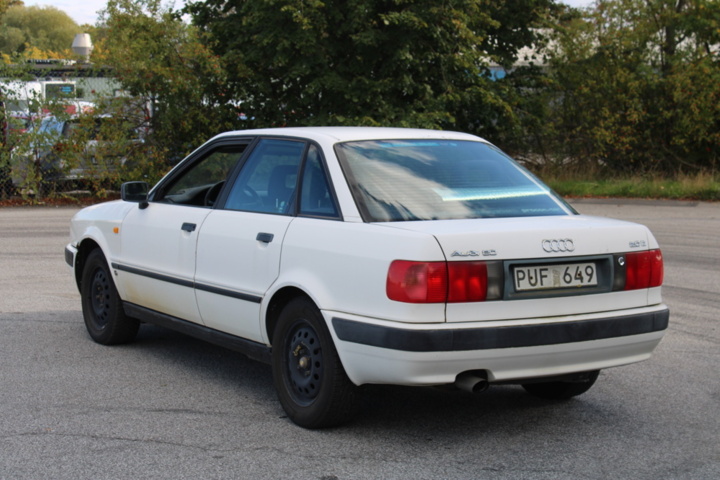 1428322-5 Audi 80 2.0 E Manuell, 115hk, 1992