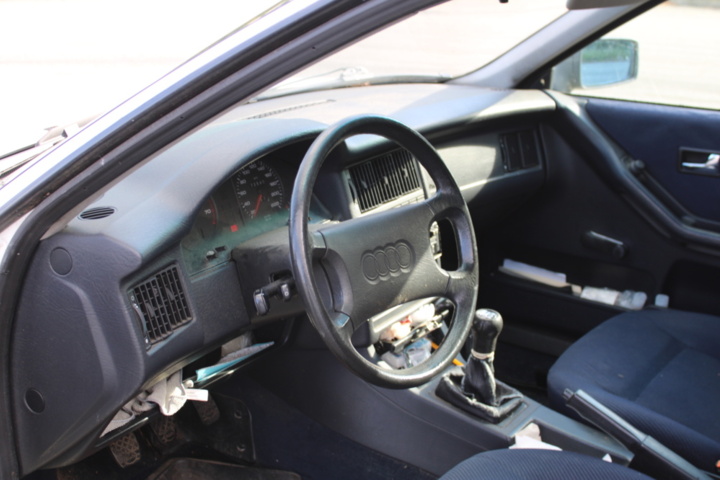 1428322-17 Audi 80 2.0 E Manuell, 115hk, 1992