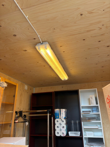 1429527-6 Isolerad 10 fots container i bra skick