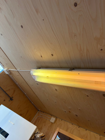 1429527-9 Isolerad 10 fots container i bra skick