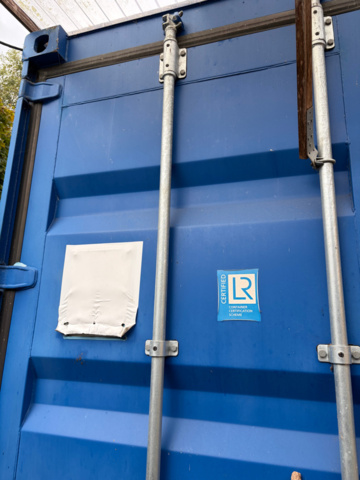 1429527-3 Isolerad 10 fots container i bra skick