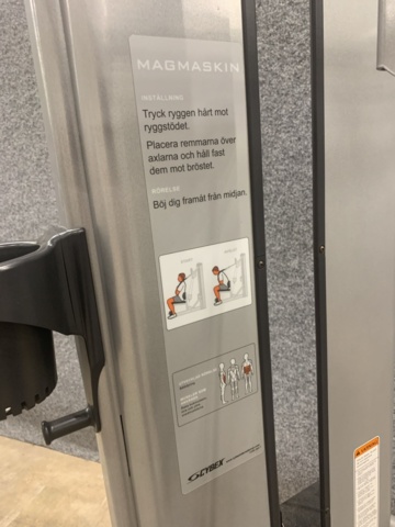 1429553-3 Cybex vr1 abdominal machine