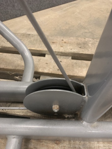 1429553-12 Cybex vr1 abdominal machine