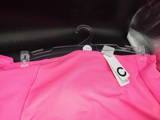 1411180-13 Swimwear 147 pcs – Mixed models, different colors and sizes