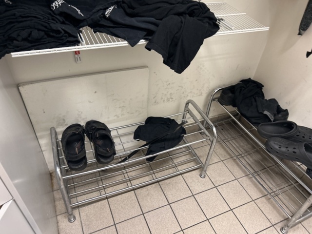 1423318-4 Interior design from staff room - storage and shelving system