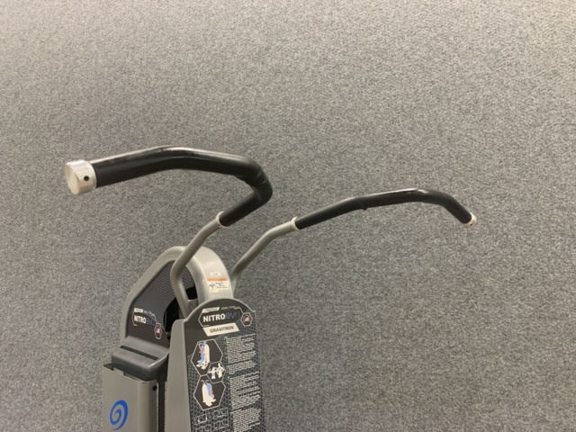 1429582-5 Chins/Dip Stand Gravitron Nautilus Nitro Evo