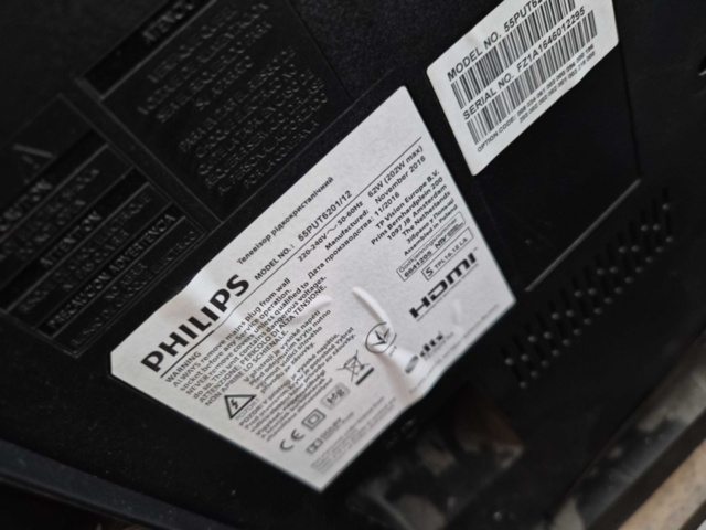 1313595-5 Bildskärmar/ TV, 4 st - reparationsobjekt