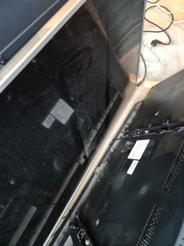 1313595-6 Bildskärmar/ TV, 4 st - reparationsobjekt