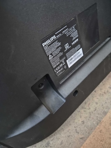 1313595-9 Bildskärmar/ TV, 4 st - reparationsobjekt