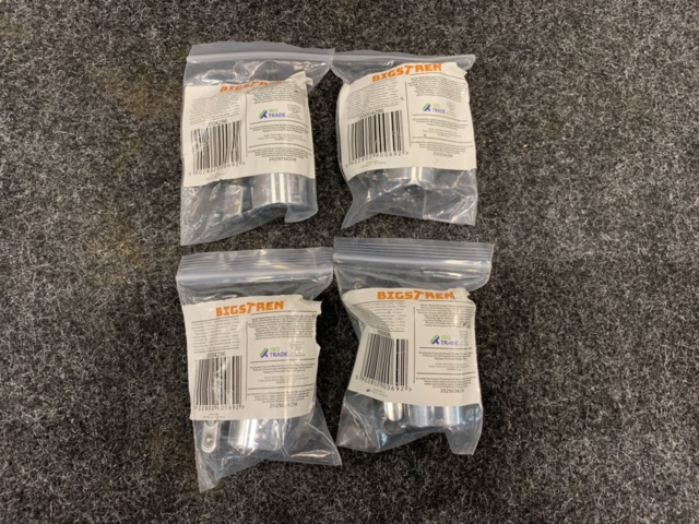 1429227-2 4 st Hylsnycklar - universal