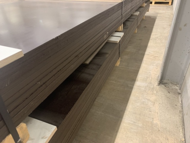 1429810-12 20 st Golvskivor till fordon