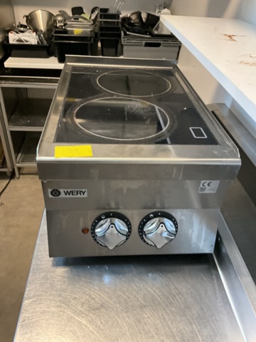 1406539-9 Stove with 2 burners Wery
