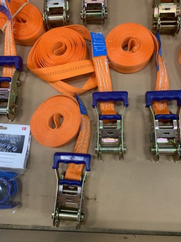 1429815-15 Förankringsdetaljer