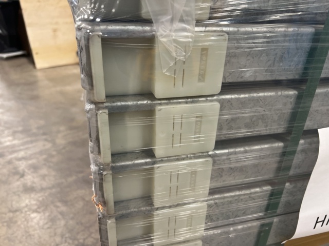 1429817-3 Hyllplan till hissautomat