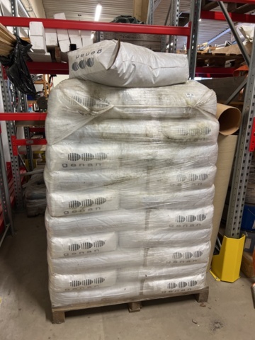 1419979-1 Lekytegolvmaterial/Gummigranulat, ca 40 st säckar - Genan Ultra Coarse