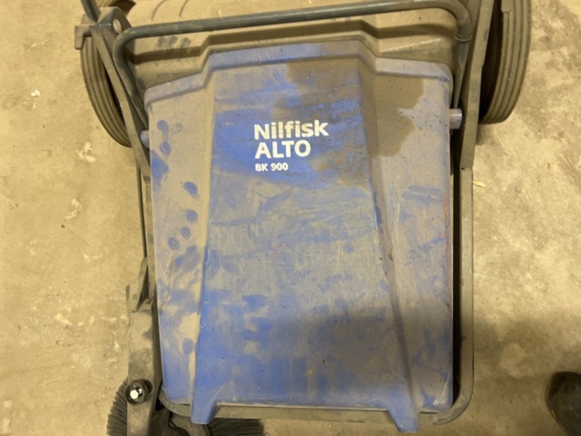 1419982-3 Sopmaskin - Nilfisk Alto BK900