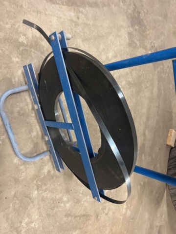 1419984-4 Bandningsvagn med verktyg och stålband