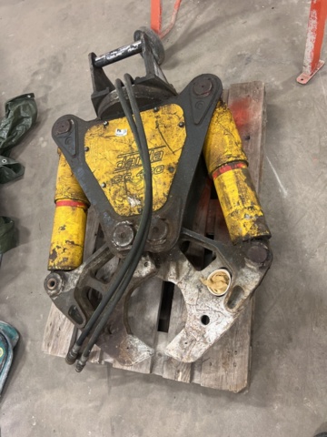 1419991-1 Betongsax / rivningssax med S40 fäste - Darda CC 420 -2016