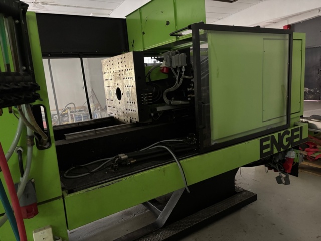 1430150-4 Formsprutningsmaskin  Engel e-motion 440/100