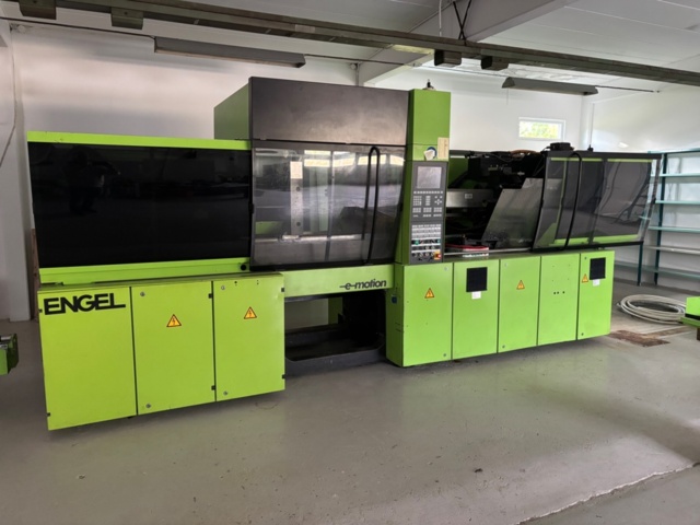 1430150-2 Formsprutningsmaskin  Engel e-motion 440/100
