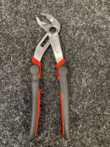 1429738-2 Sortiment med tänger Knipex & Facom