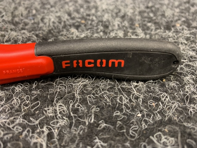 1429738-9 Sortiment med tänger Knipex & Facom