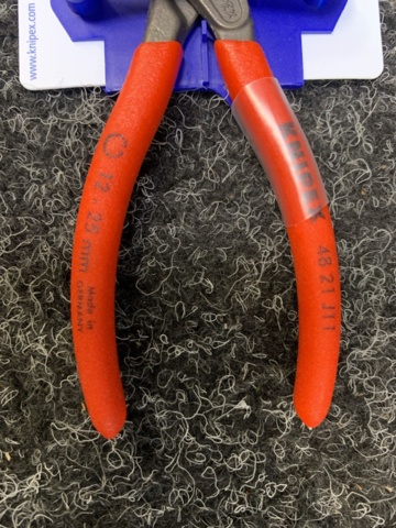 1429738-15 Sortiment med tänger Knipex & Facom