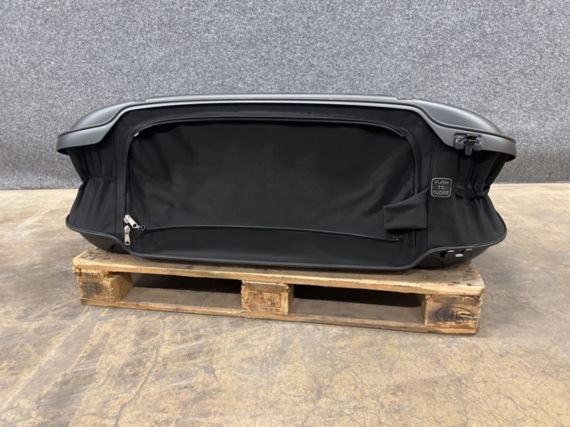 1430281-5 Roof box Calix Urban Loader