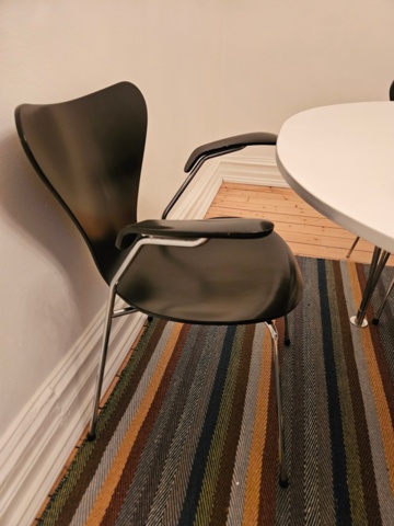 918961-10 Kontorsmöbler, Fritz Hansen bord & stolar, skrivare m.m.