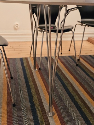 918961-12 Kontorsmöbler, Fritz Hansen bord & stolar, skrivare m.m.