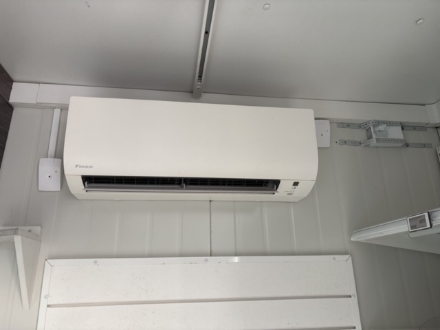 1085631-53 Shop module G1 (X)