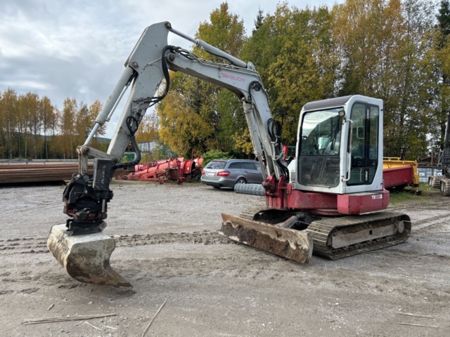 1378200-1 Bandgrävare med rototilt Takeuchi TB153FR -2009