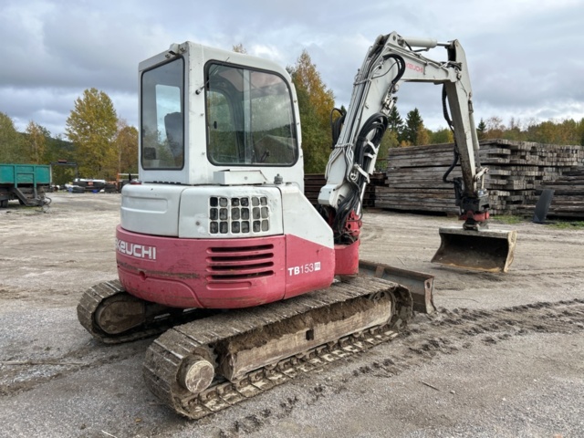 1378200-5 Bandgrävare med rototilt Takeuchi TB153FR -2009