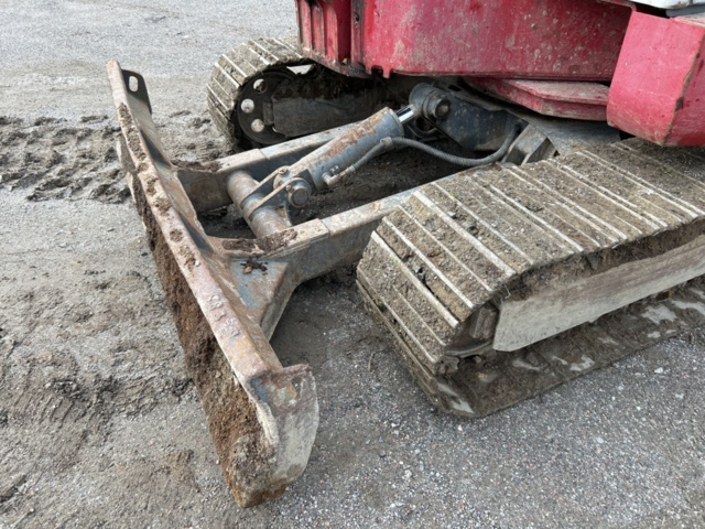 1378200-13 Bandgrävare med rototilt Takeuchi TB153FR -2009