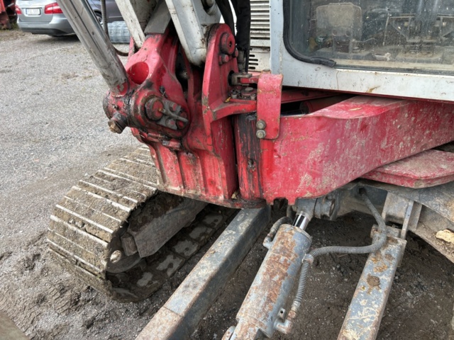 1378200-15 Bandgrävare med rototilt Takeuchi TB153FR -2009