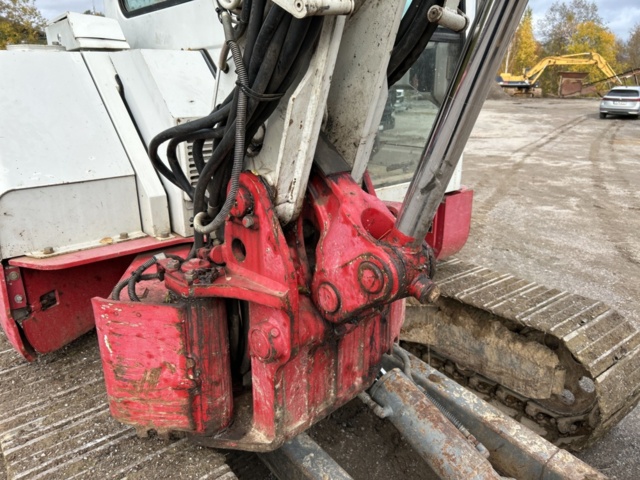 1378200-18 Bandgrävare med rototilt Takeuchi TB153FR -2009