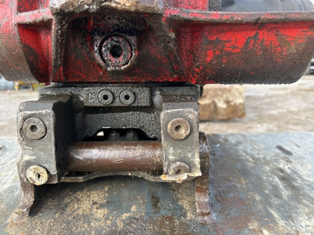 1378200-34 Bandgrävare med rototilt Takeuchi TB153FR -2009