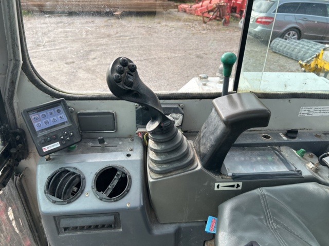 1378200-38 Bandgrävare med rototilt Takeuchi TB153FR -2009