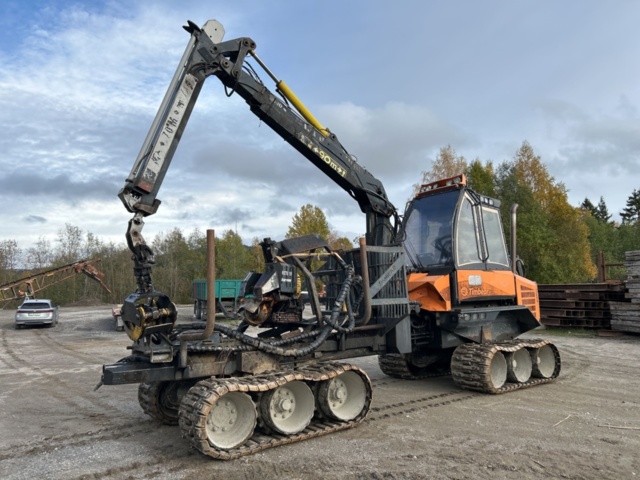 1378201-5 Kombimaskin skördare/skotare Timbear Lightlogg C