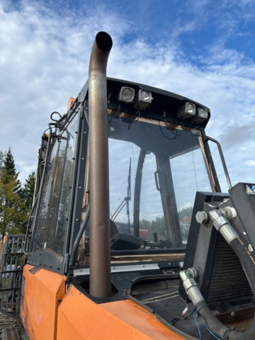 1378201-24 Kombimaskin skördare/skotare Timbear Lightlogg C