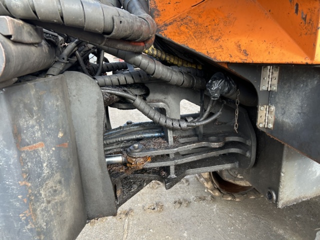 1378201-28 Kombimaskin skördare/skotare Timbear Lightlogg C