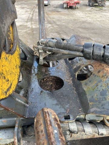 1378201-39 Kombimaskin skördare/skotare Timbear Lightlogg C