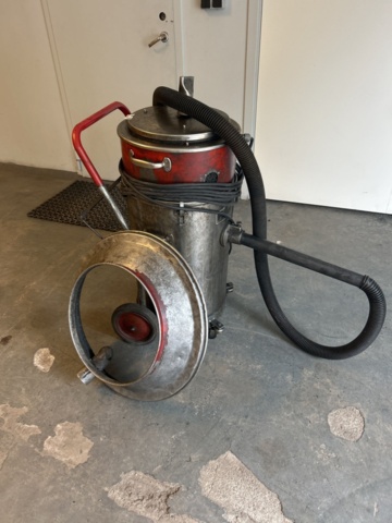 1296749-3 Industridammsugare Typ JB503