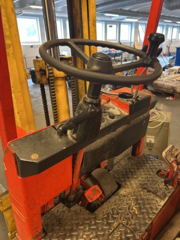 1296748-7 Motviktstruck Steinbock EFG 125 T (1986)