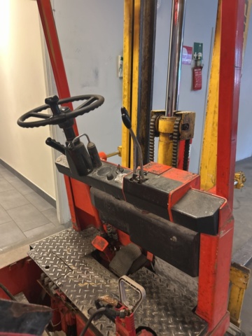 1296748-9 Motviktstruck Steinbock EFG 125 T (1986)