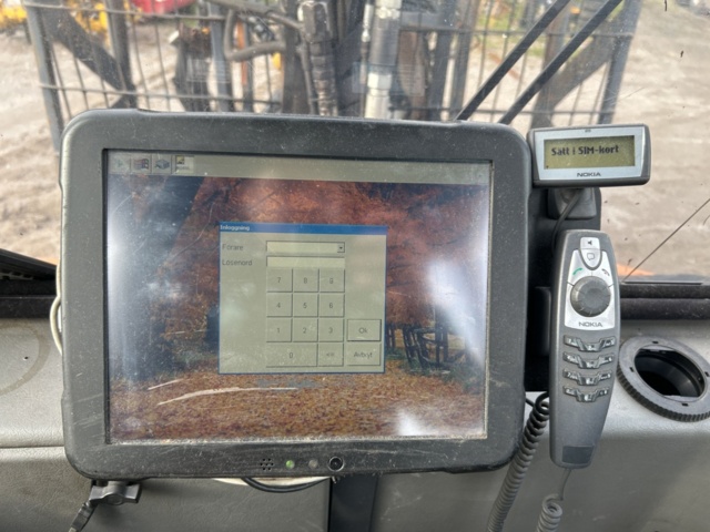 1378201-54 Kombimaskin skördare/skotare Timbear Lightlogg C