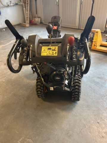 1296799-3 Snöslunga McCulloch ( Reperationsobjekt )